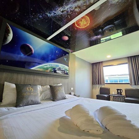 Oscar Palace Hotel & Wellness Center Ban Khlong Phruan Esterno foto