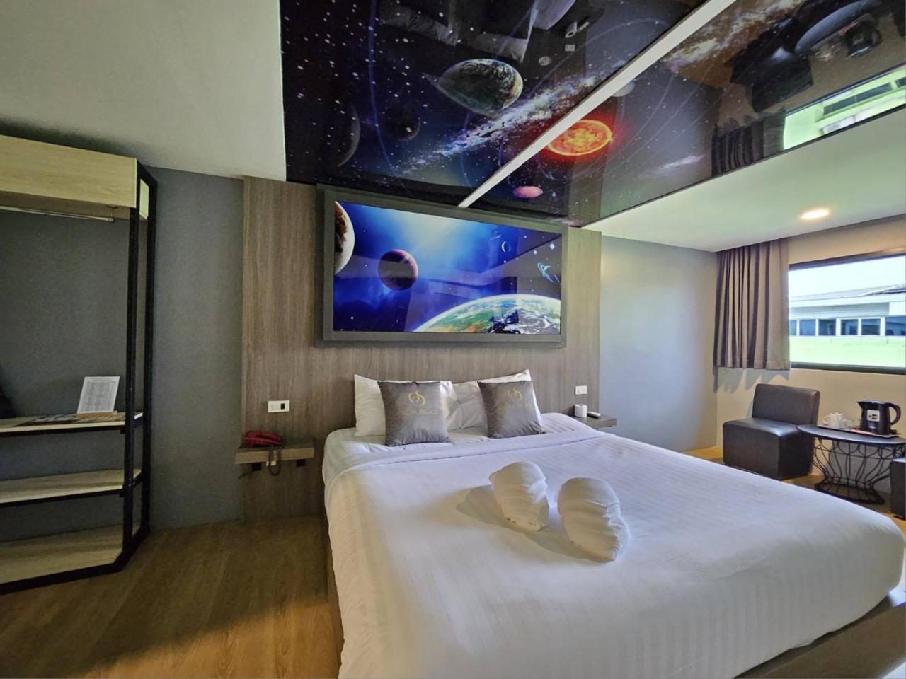 Oscar Palace Hotel & Wellness Center Ban Khlong Phruan Esterno foto