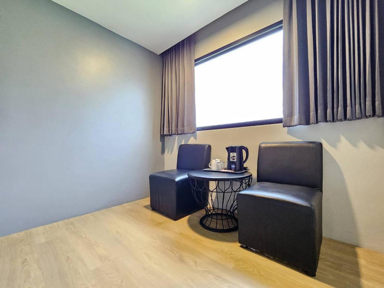 Oscar Palace Hotel & Wellness Center Ban Khlong Phruan Esterno foto