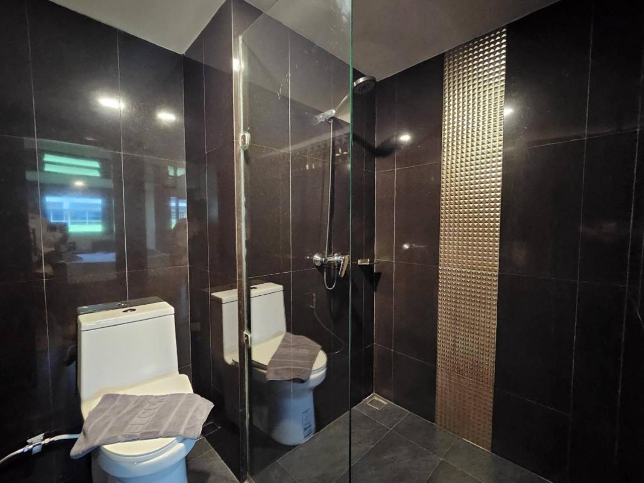 Oscar Palace Hotel & Wellness Center Ban Khlong Phruan Esterno foto